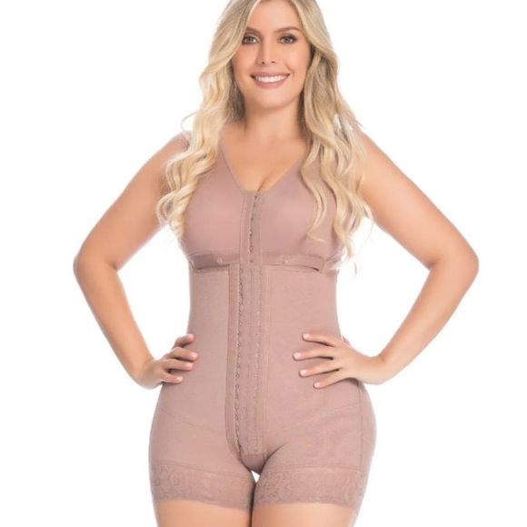 Other - Fajate 100% made in colombia Cheeky girdle with br